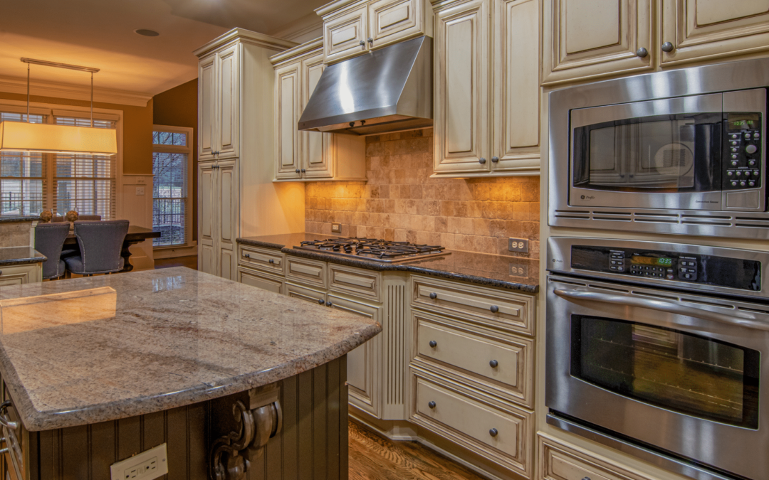 4 Types of Kitchen Cabinets for Your Home