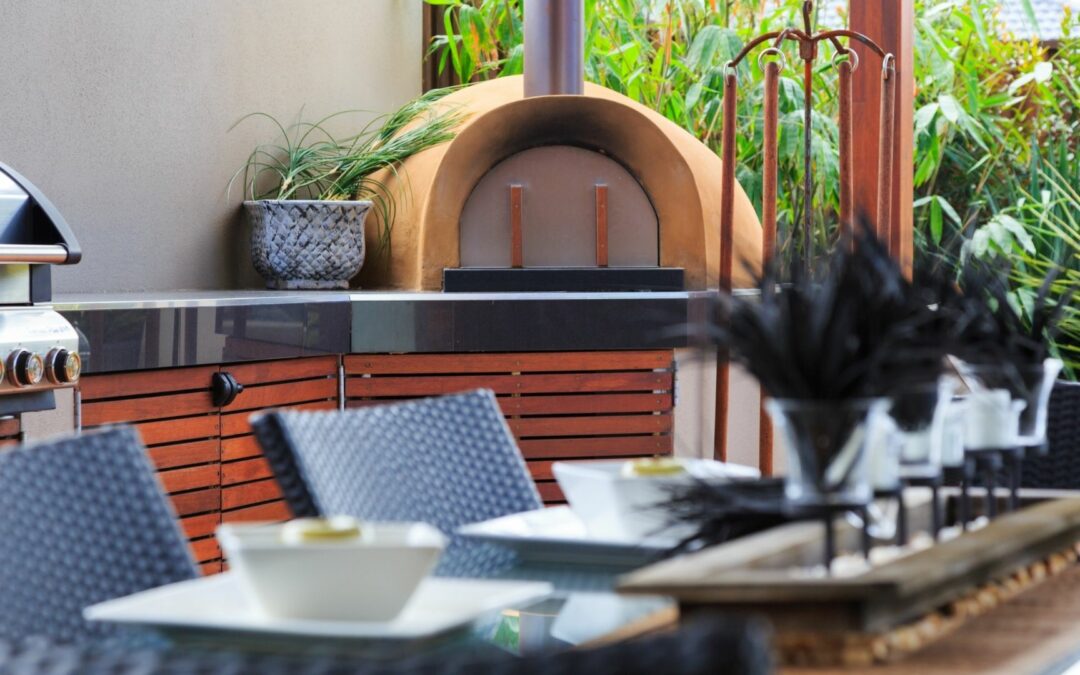 What to Know About Outdoor Kitchens